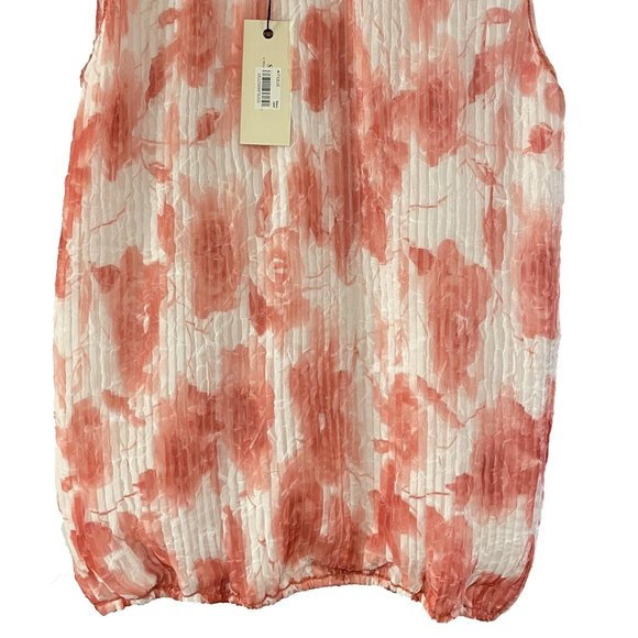 Studio M Women's Rose Print Pleated Crepe Tank Top Cranberry Size S NWT - Picture 2 of 3